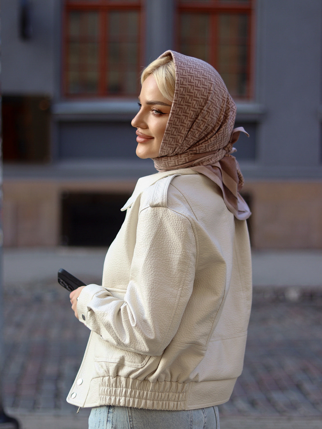 Bēša, eco ādas jaka ar savilkumu- 14373