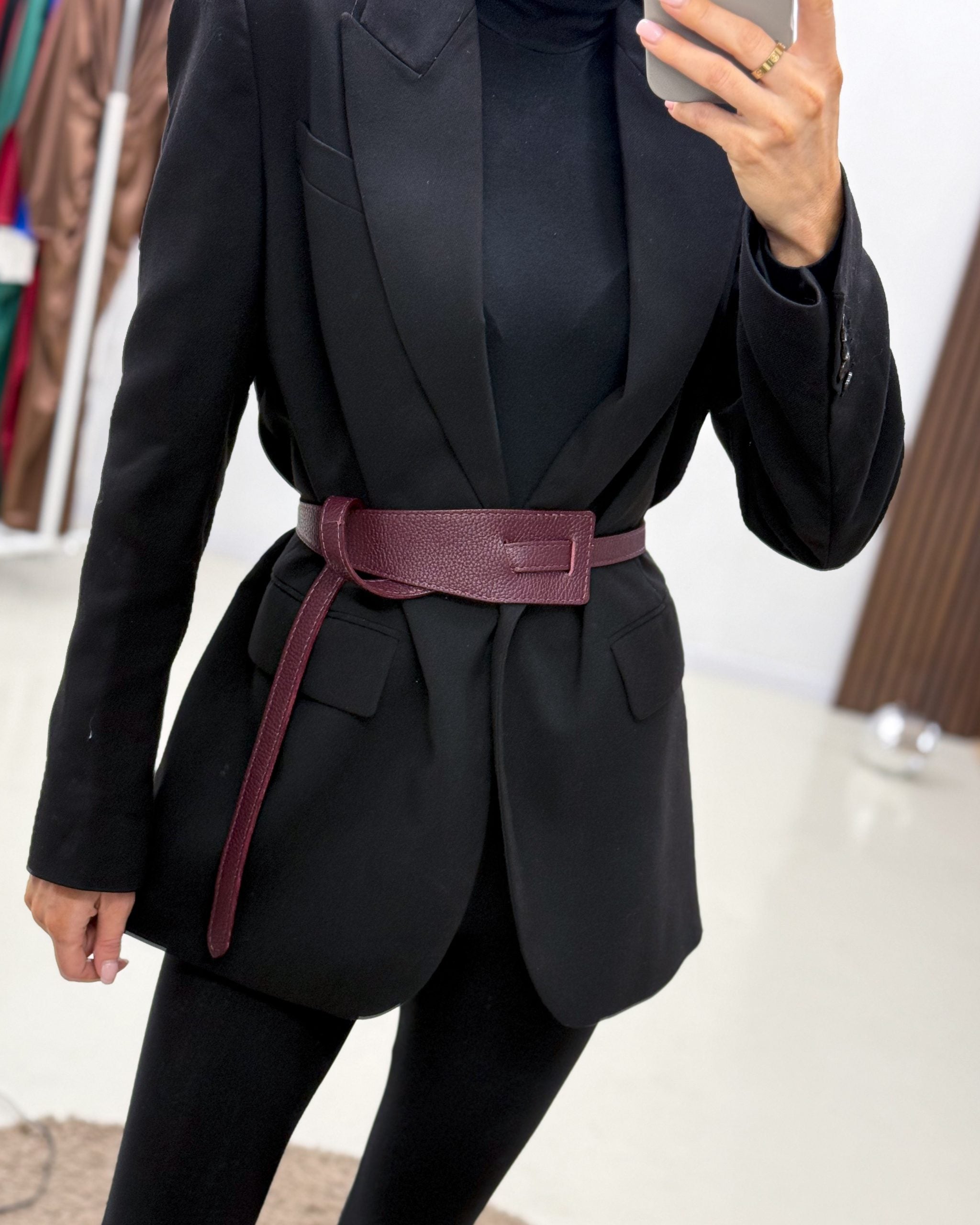 Bordo ādas josta bez furnitūras (trapece) - 13813