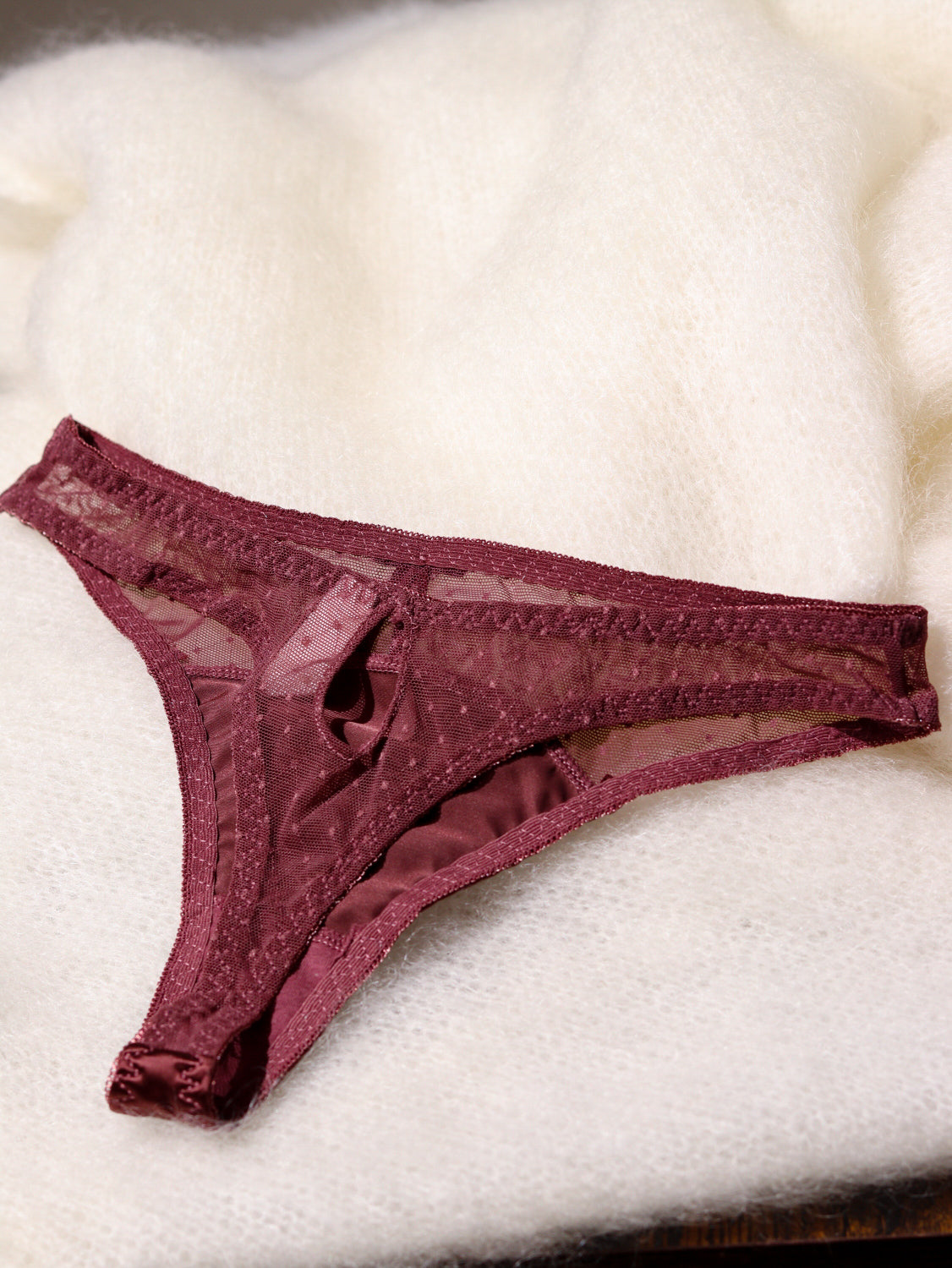 Bordo/sarkana string 'Voronin' apakšbikses - 14384