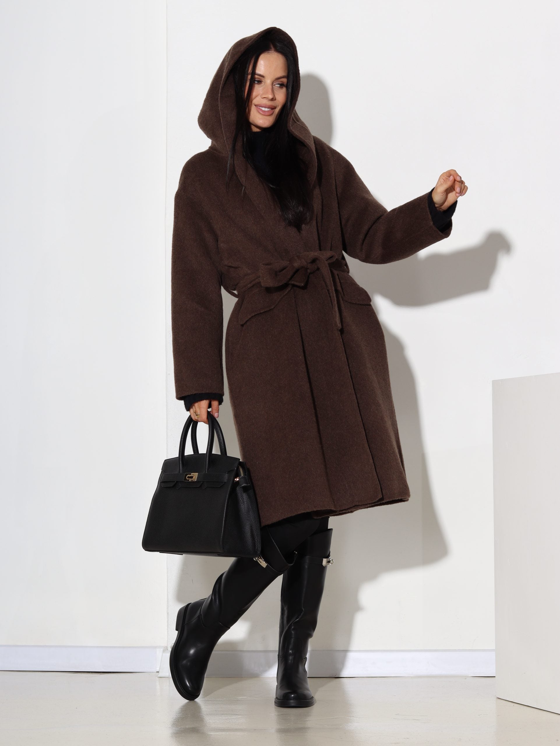 T.brūns vilnas mētelis ar kapuci - 17042