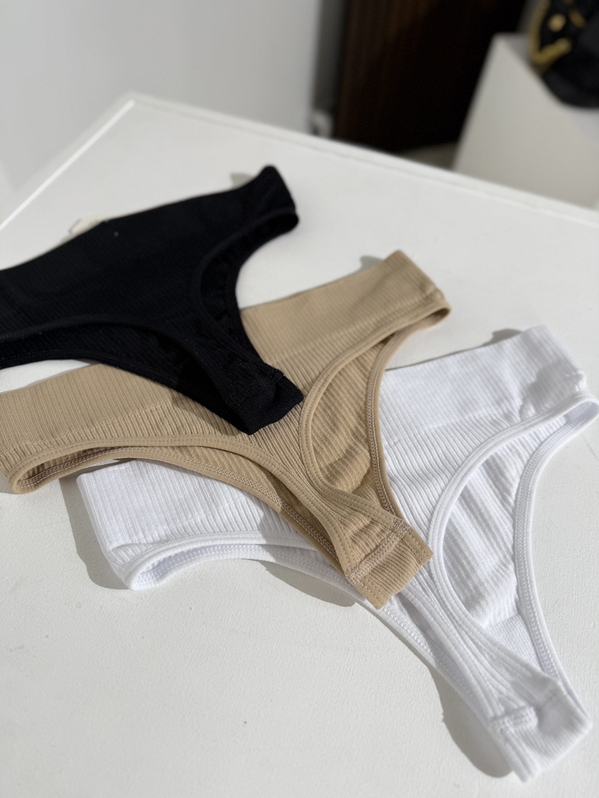 "Basic mix" string biksīšu komplekts - 16905