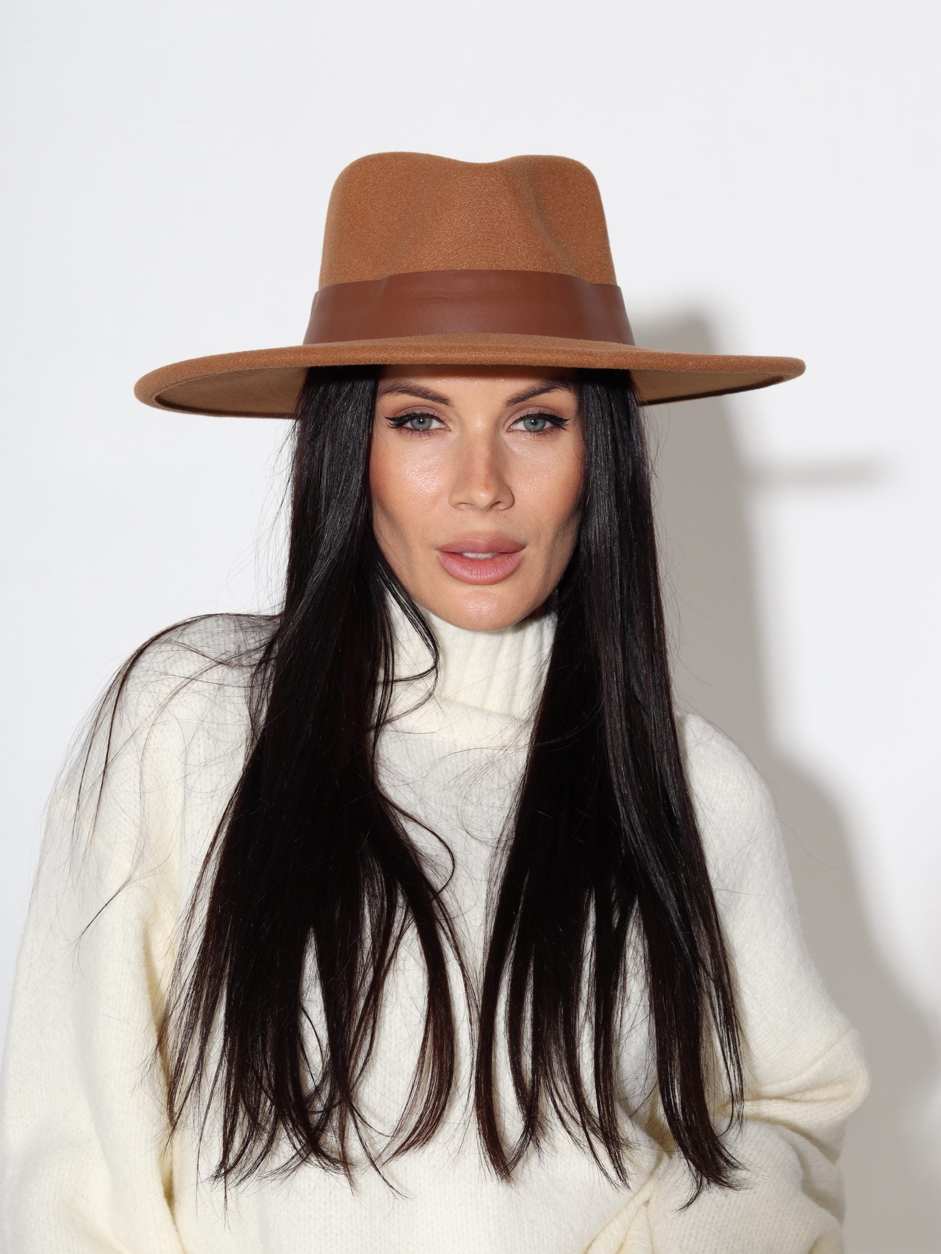 Brūna/camel silta auduma platmale - 17056