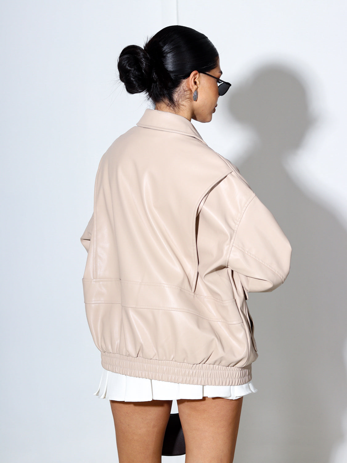 Bēšas krāsas m/ā ,,Bomber" jaka - 14419