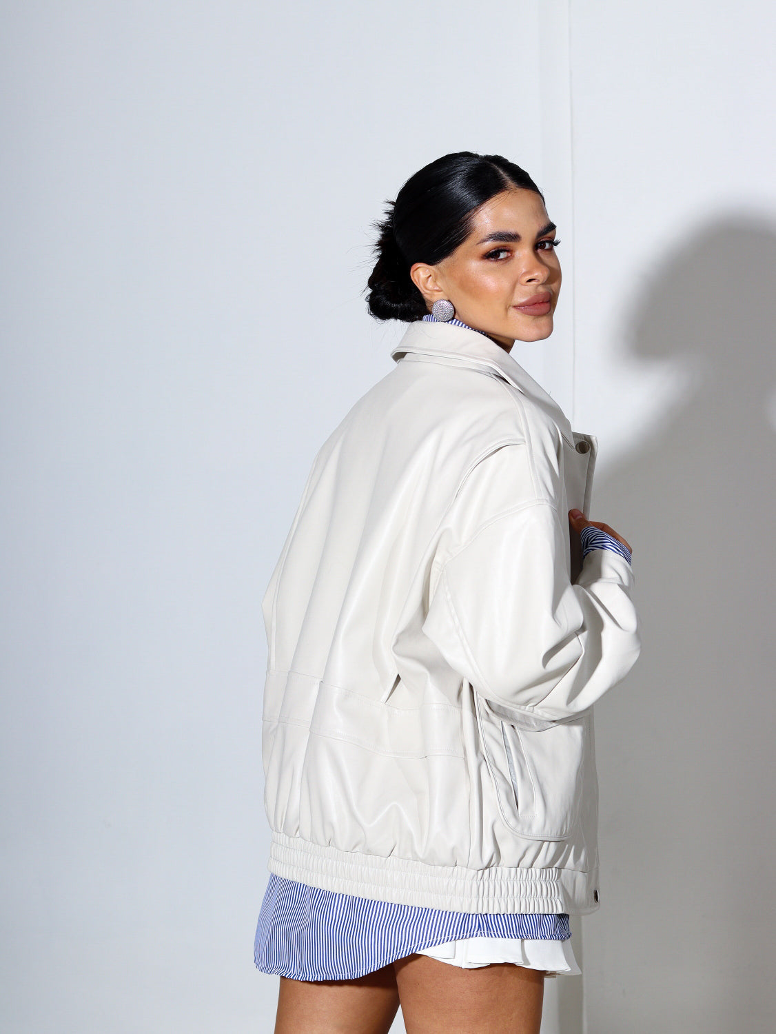 Balta krāsas m/ā ,,Bomber" tipa jaka - 14420