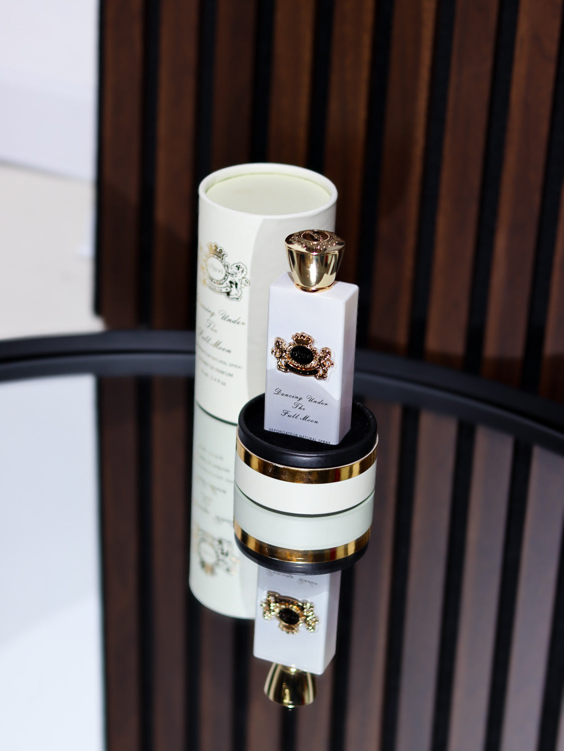 O'juvi Premium - Dancing under the full moon