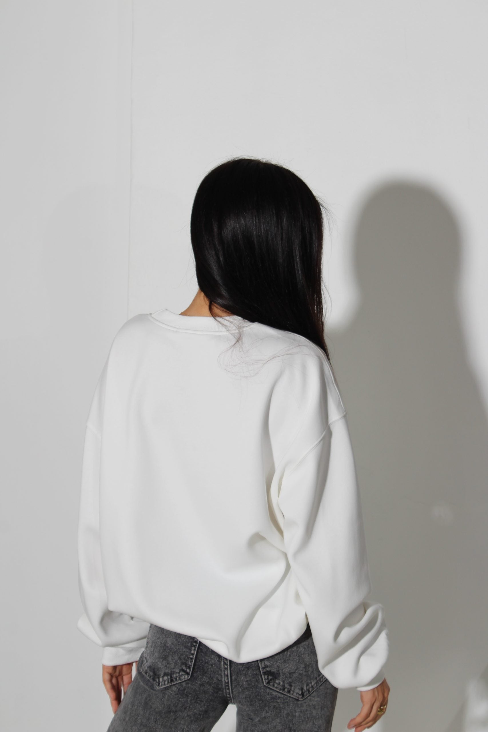 Balts oversize džemperis "L'amourde" - 16031