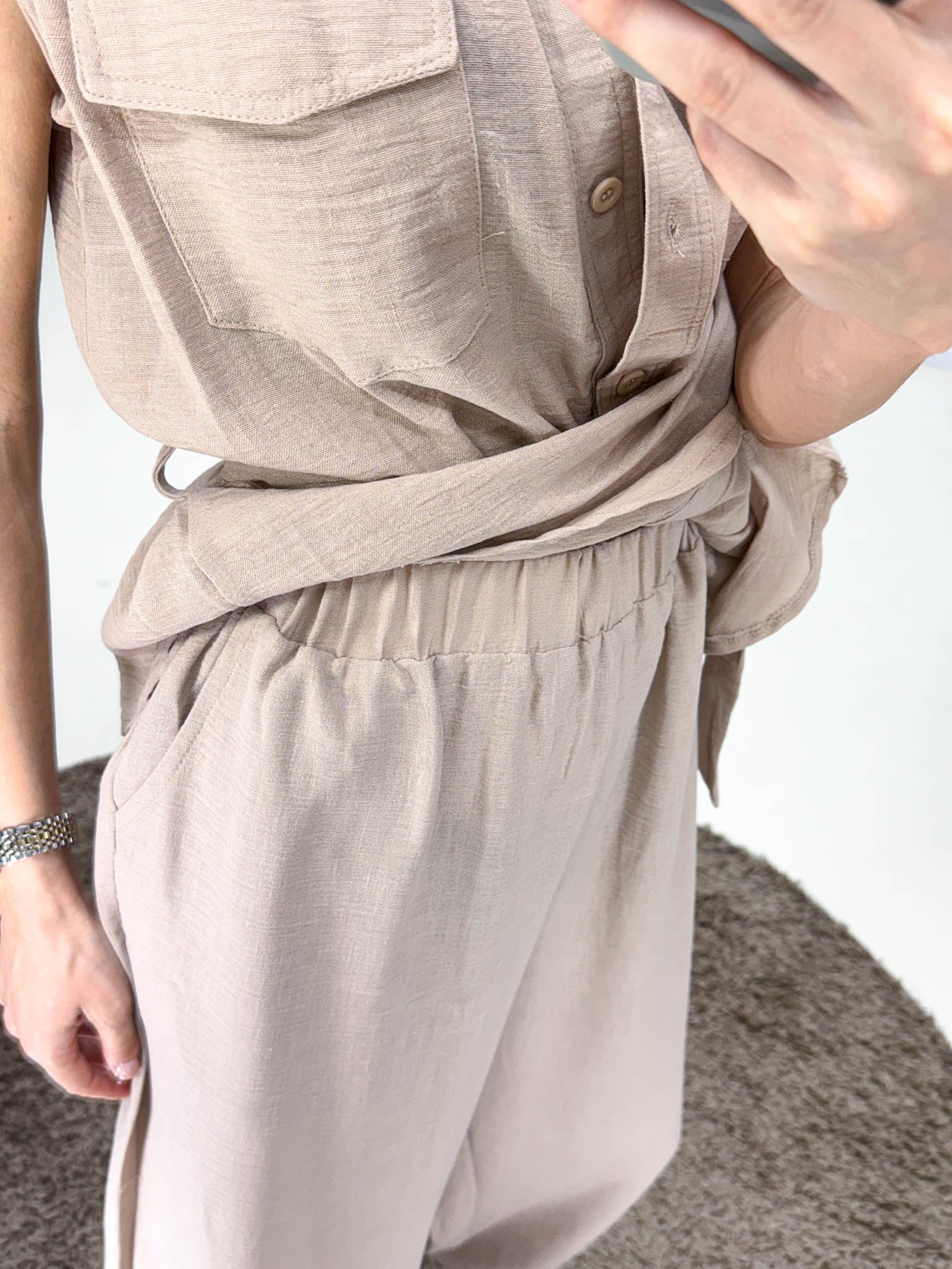 Bēša divdaļīgs komplekts - 15900