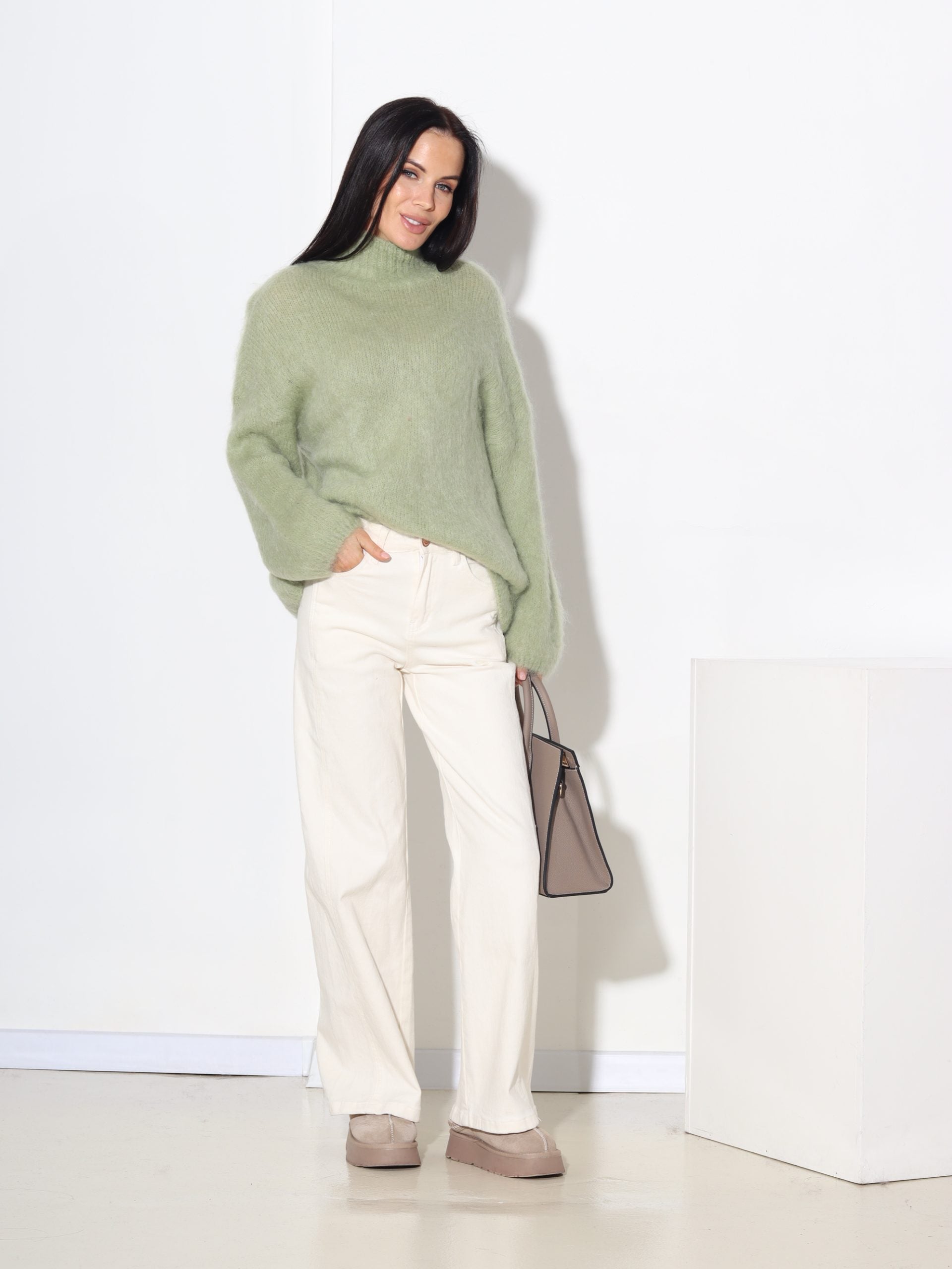 Zaļš džemperis ar 'Mini Up' kaklu, mohēra sastāvā - 17521