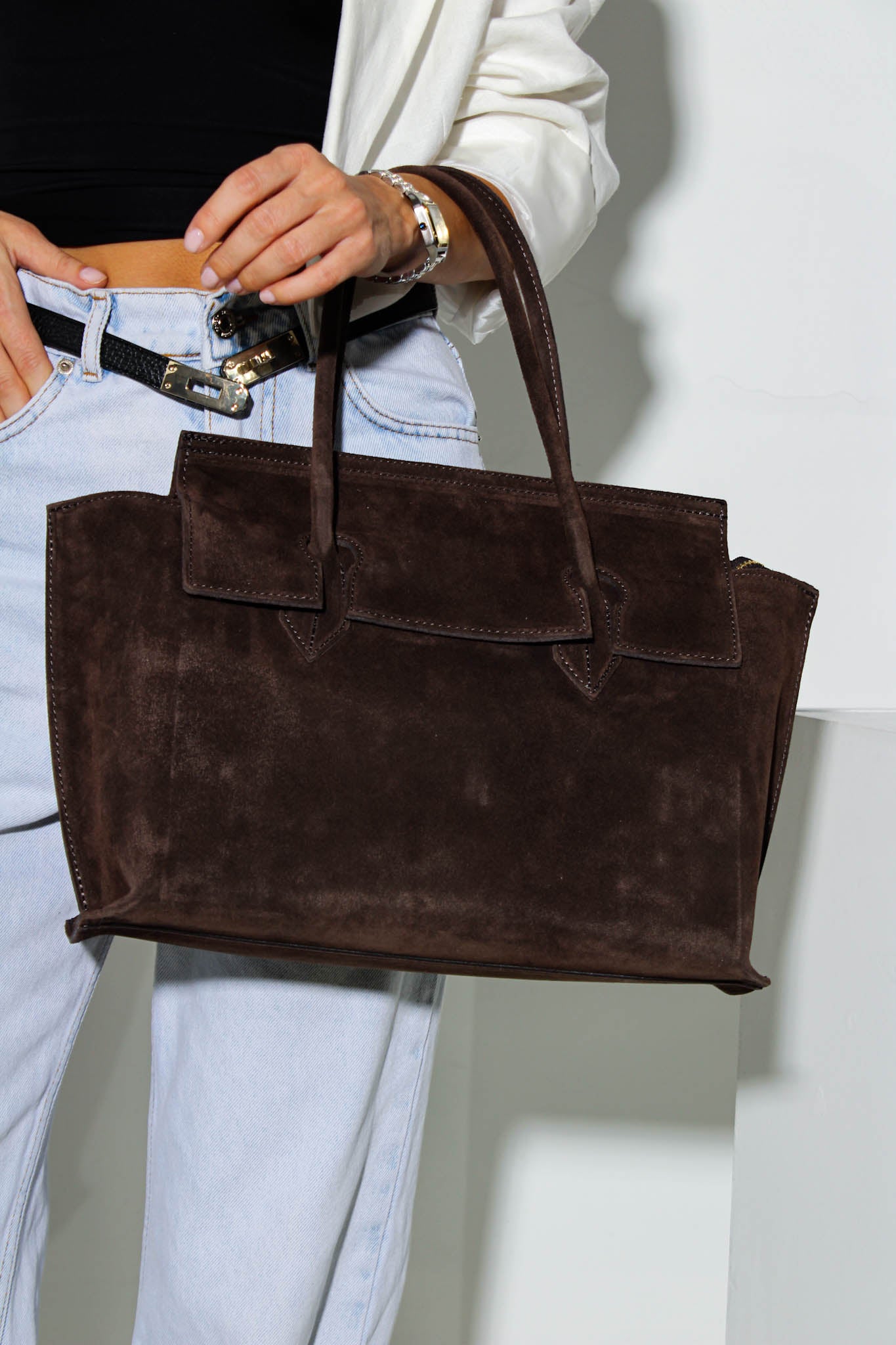 Tumši brūna, zamšādas soma ar slēptu aizdari - 16071