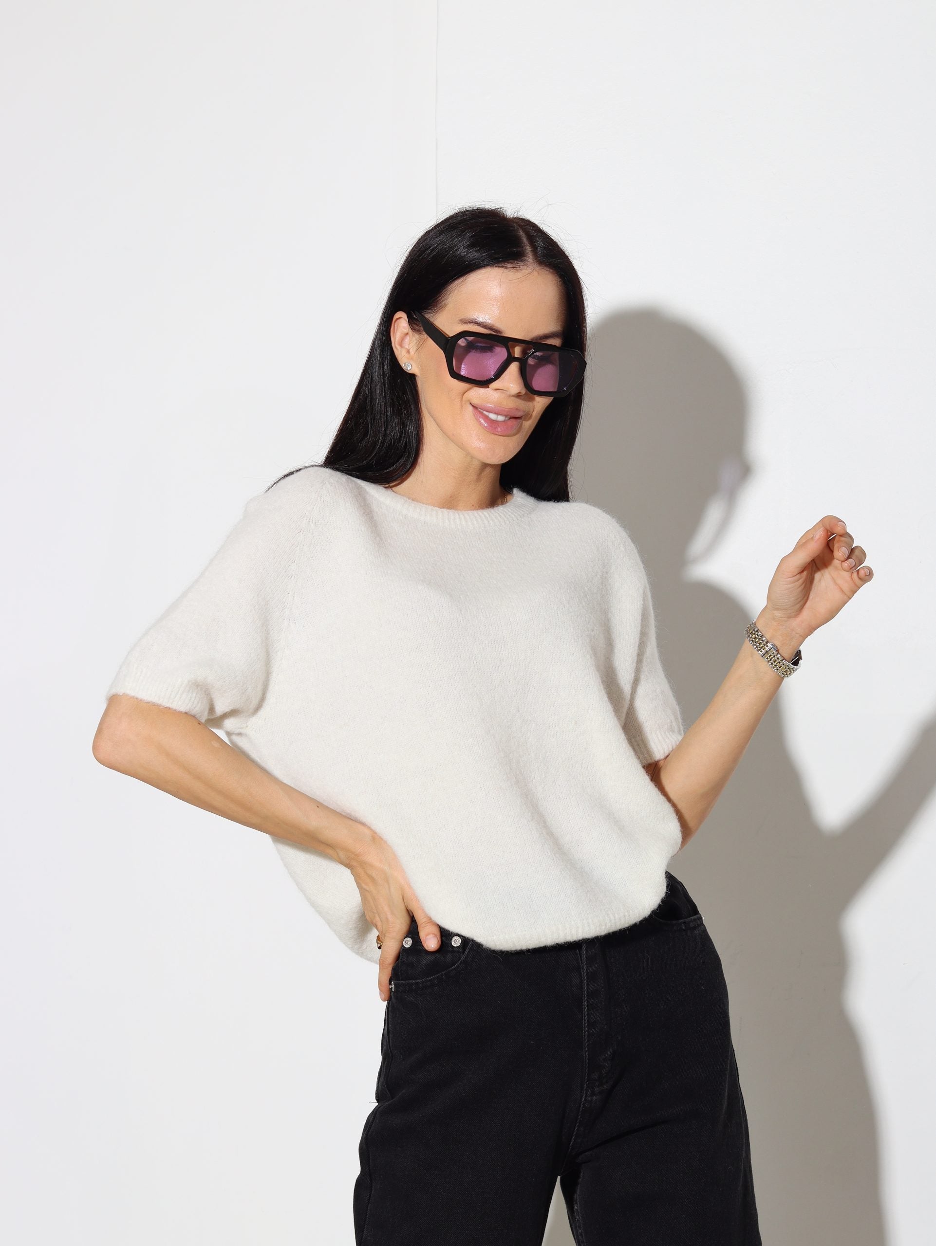 Balts alpakas džemperis ar īsām piedurknēm- 14597