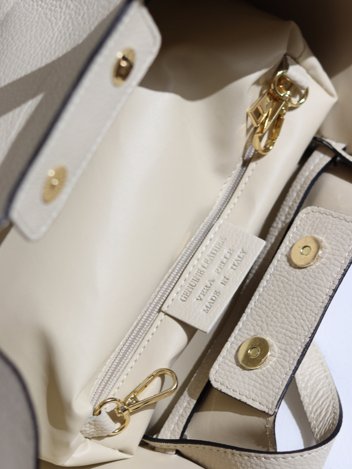 Bēša, d/ā, trapecveida soma - 15077